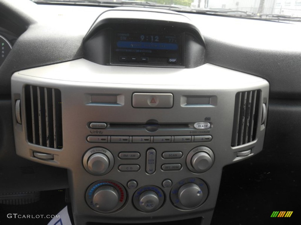2004 Endeavor XLS AWD - Mineral Beige Pearl / Charcoal Gray photo #25