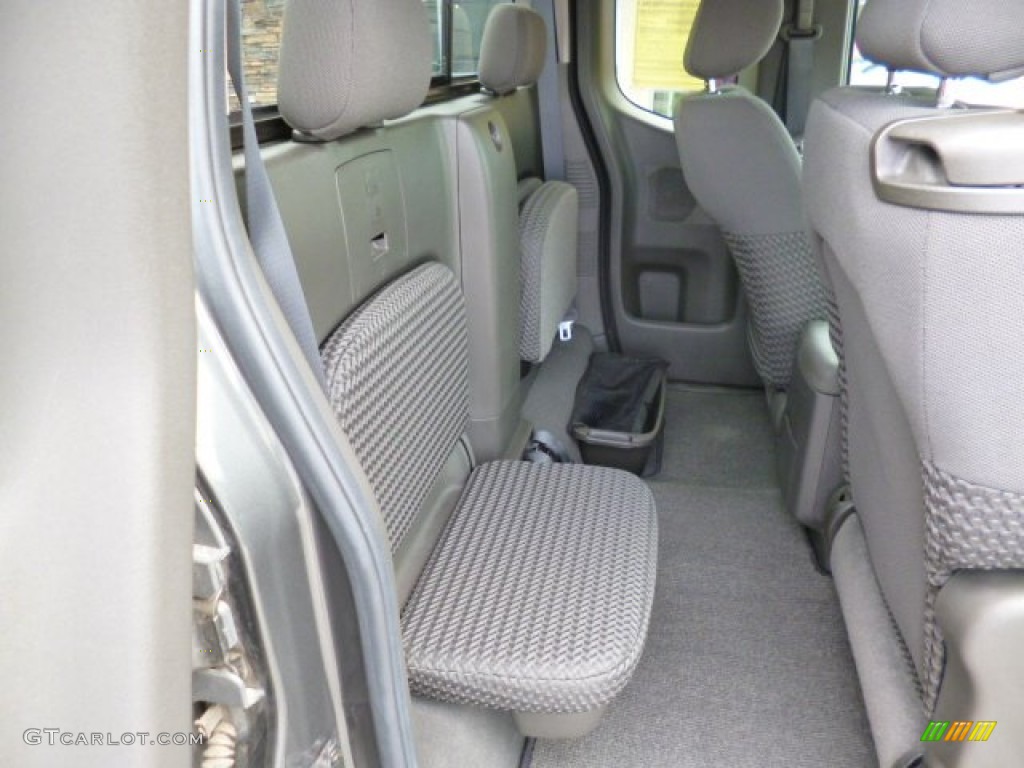 2008 Frontier SE King Cab 4x4 - Storm Grey / Charcoal Black photo #5