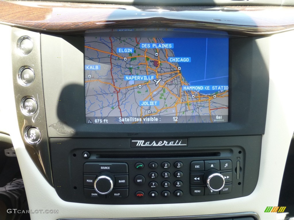 2014 Maserati GranTurismo Sport Coupe Controls Photo #94213363