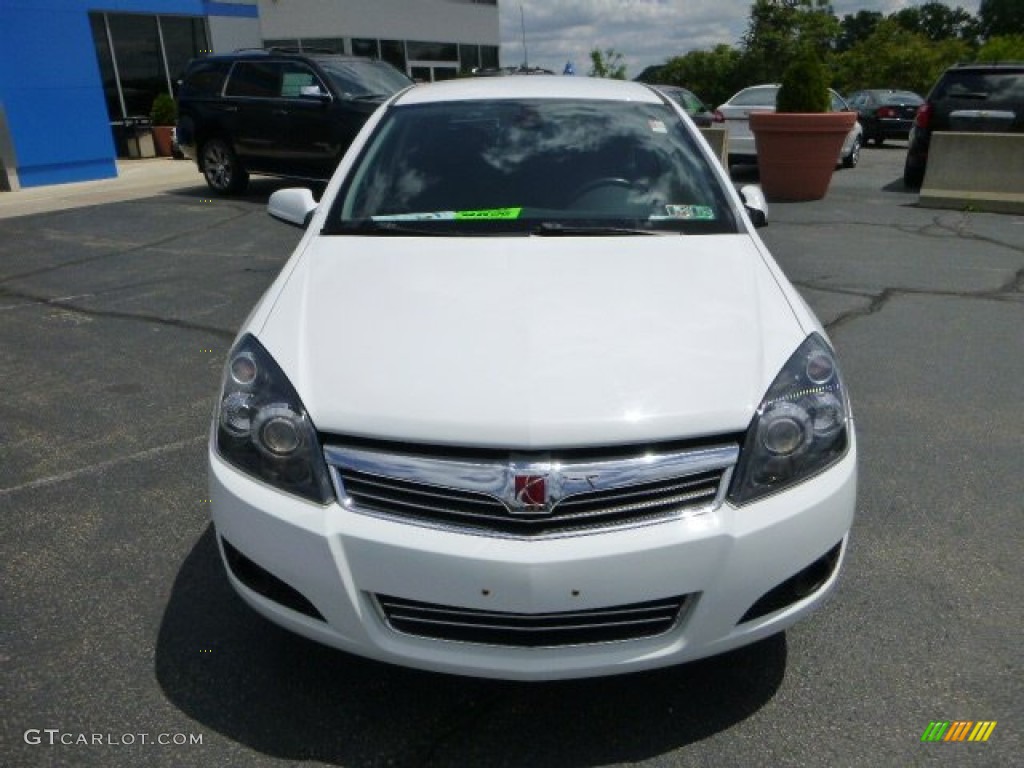 2008 Astra XR Sedan - Arctic White / Charcoal photo #8