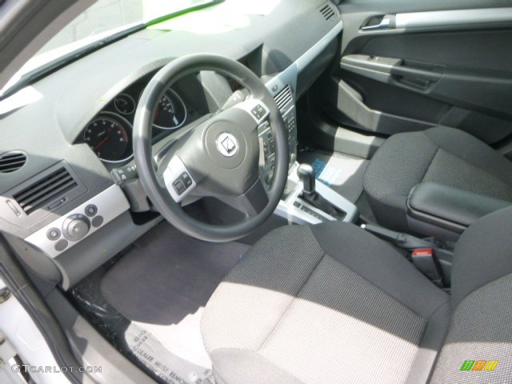 2008 Astra XR Sedan - Arctic White / Charcoal photo #15