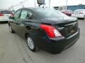 Super Black - Versa 1.6 S Sedan Photo No. 5