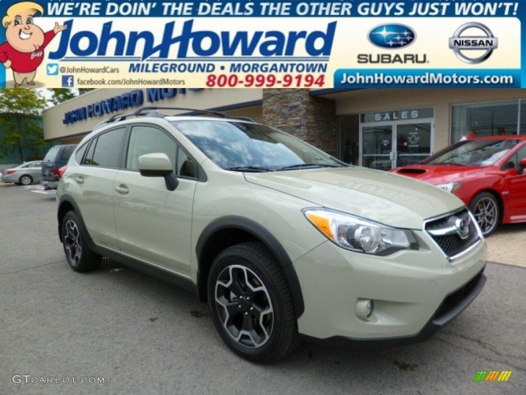 2014 XV Crosstrek 2.0i Limited - Desert Khaki / Black photo #1