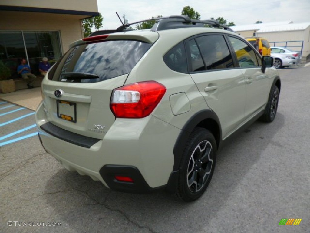 2014 XV Crosstrek 2.0i Limited - Desert Khaki / Black photo #7