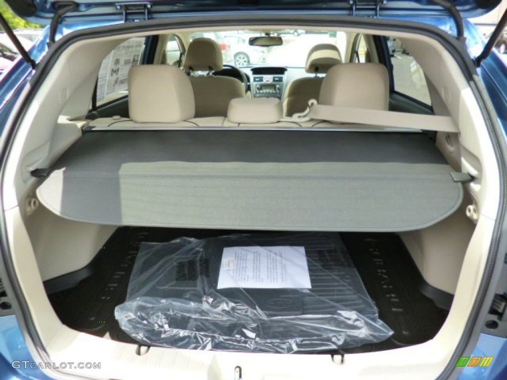 2014 XV Crosstrek 2.0i Premium - Quartz Blue Pearl / Ivory photo #13