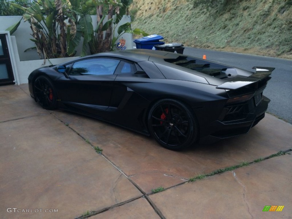 Nero Nemesis Matt Finish (Flat Black) 2012 Lamborghini Aventador LP 700-4 Exterior Photo #94220011