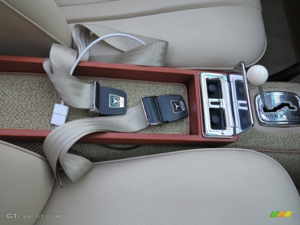 1969 Mercedes-Benz SL Class 280 SL Roadster Controls Photo #94220729