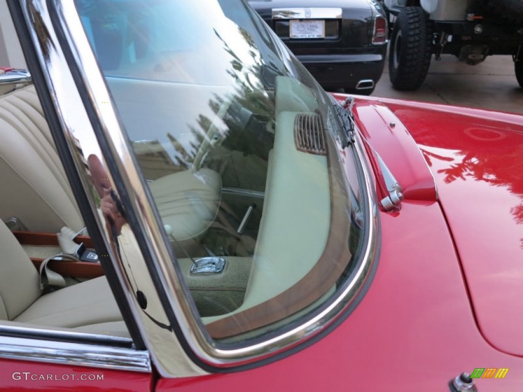 1969 SL Class 280 SL Roadster - Signal Red / Parchment photo #24