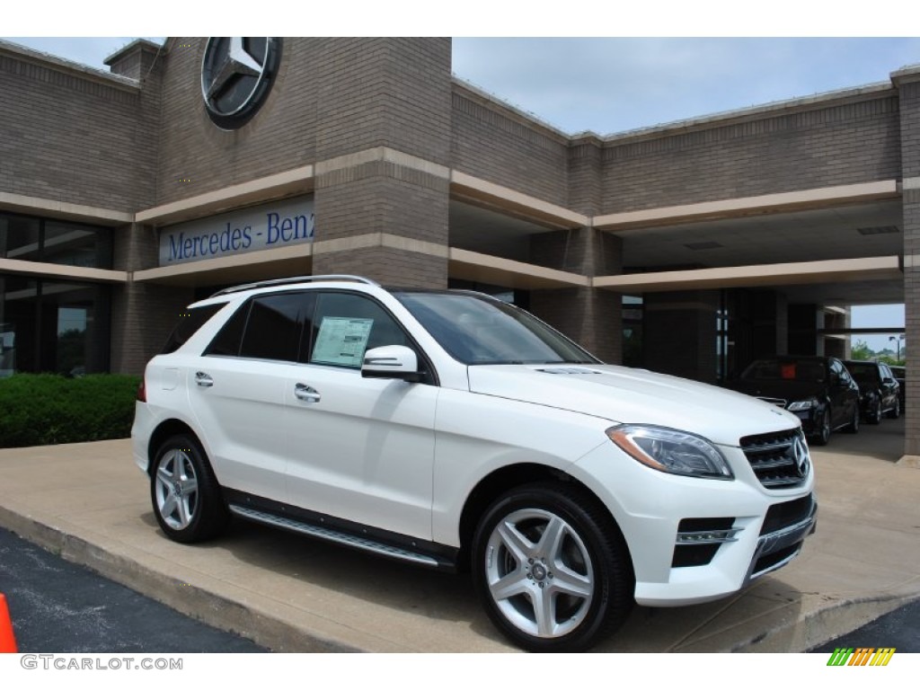 2014 Mercedes-Benz ML 550 4Matic Exterior Photos