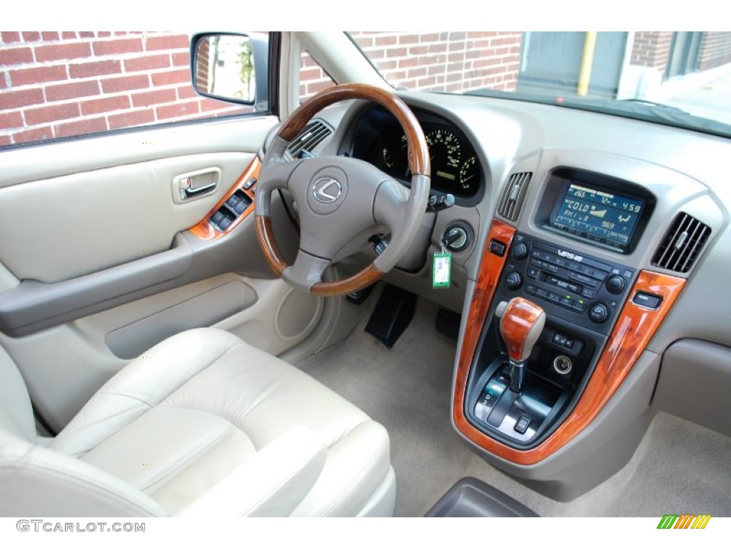2001 RX 300 AWD - Mineral Green Metallic / Ivory photo #42