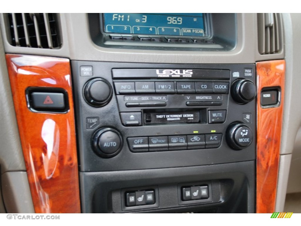 2001 RX 300 AWD - Mineral Green Metallic / Ivory photo #48