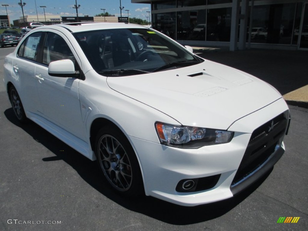 Wicked White 2014 Mitsubishi Lancer Evolution GSR Exterior Photo #94228679