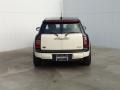 Pepper White - Cooper Clubman Photo No. 8