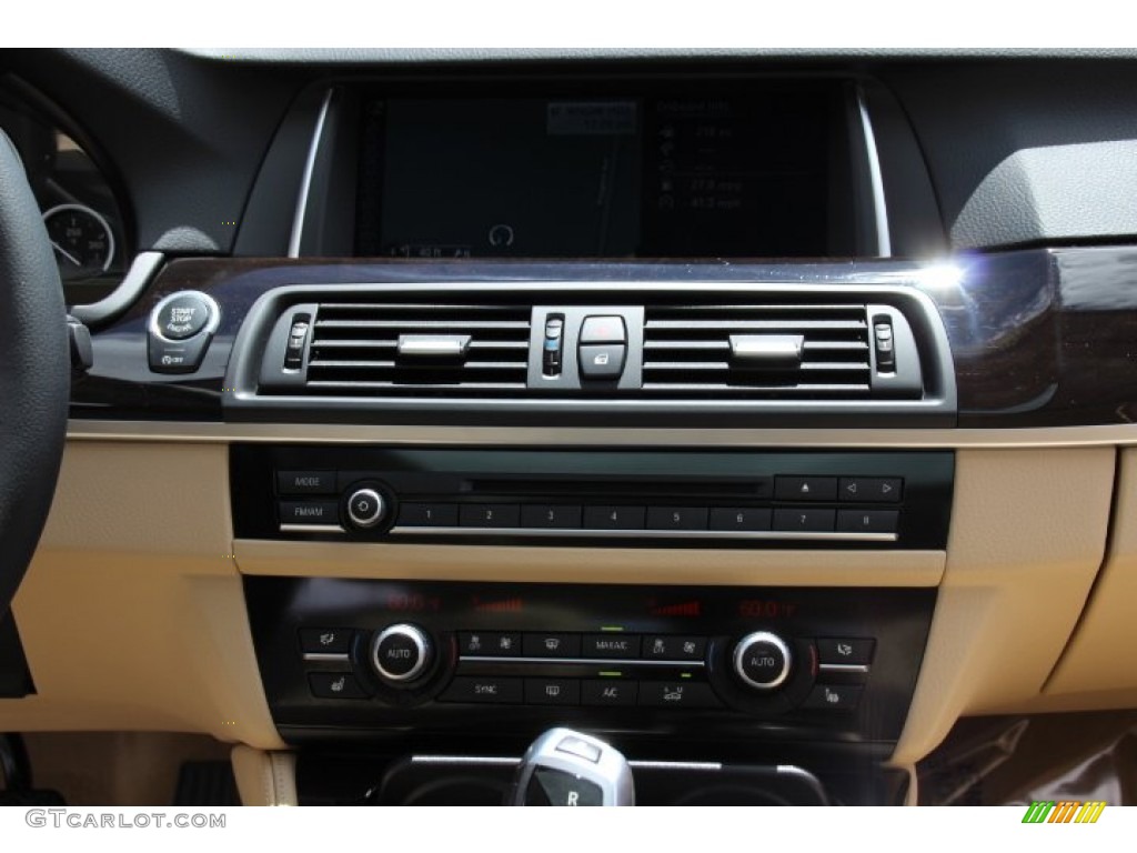 2014 BMW 5 Series 535i Sedan Controls Photo #94239878