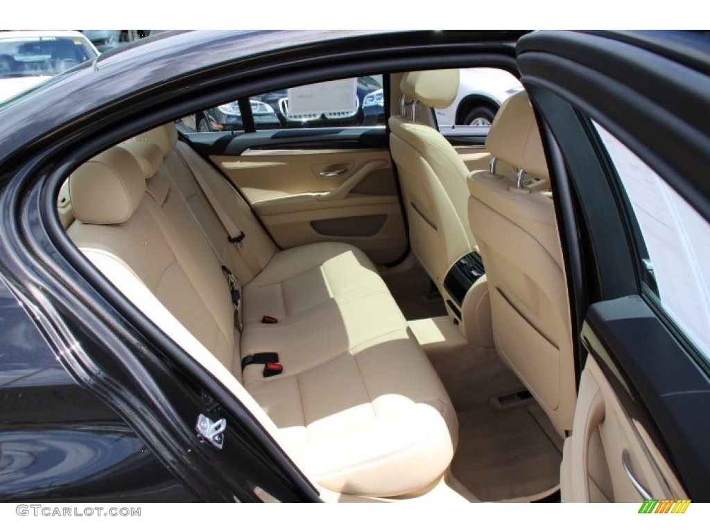 2014 BMW 5 Series 535i Sedan Rear Seat Photos