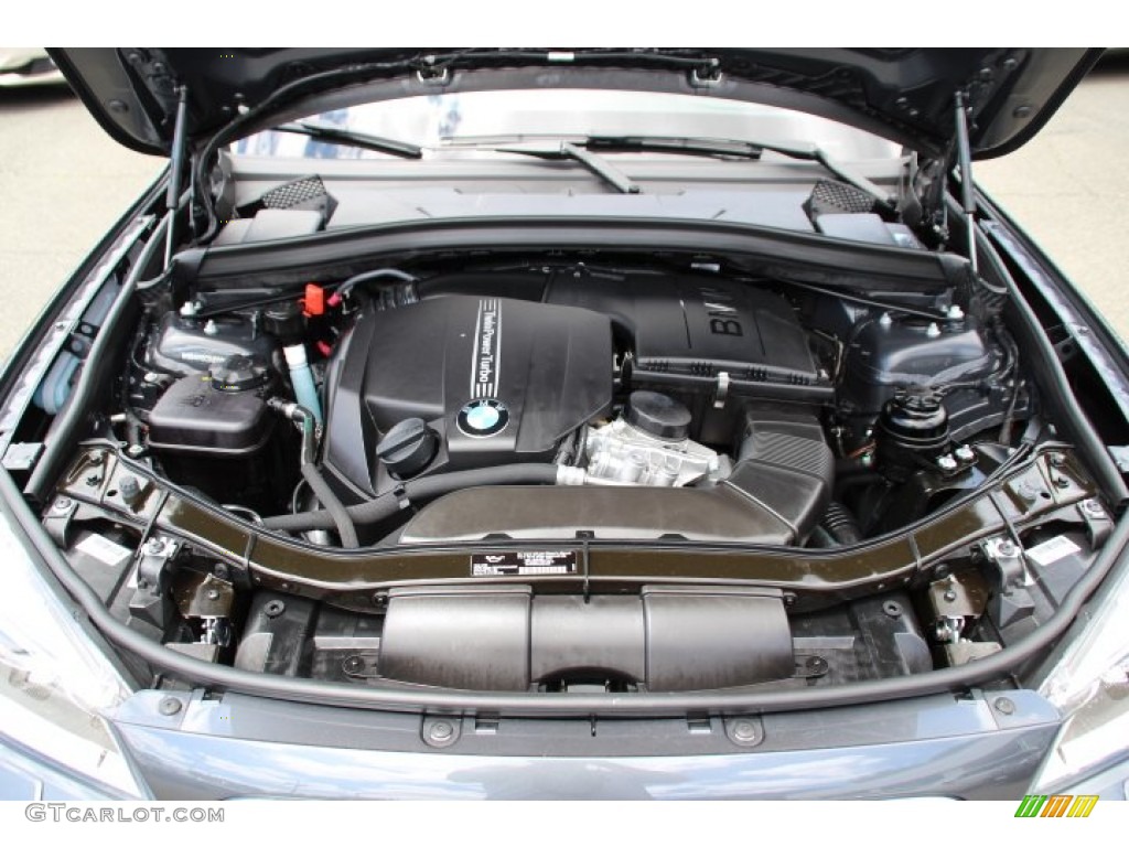 2014 BMW X1 xDrive35i Engine Photos