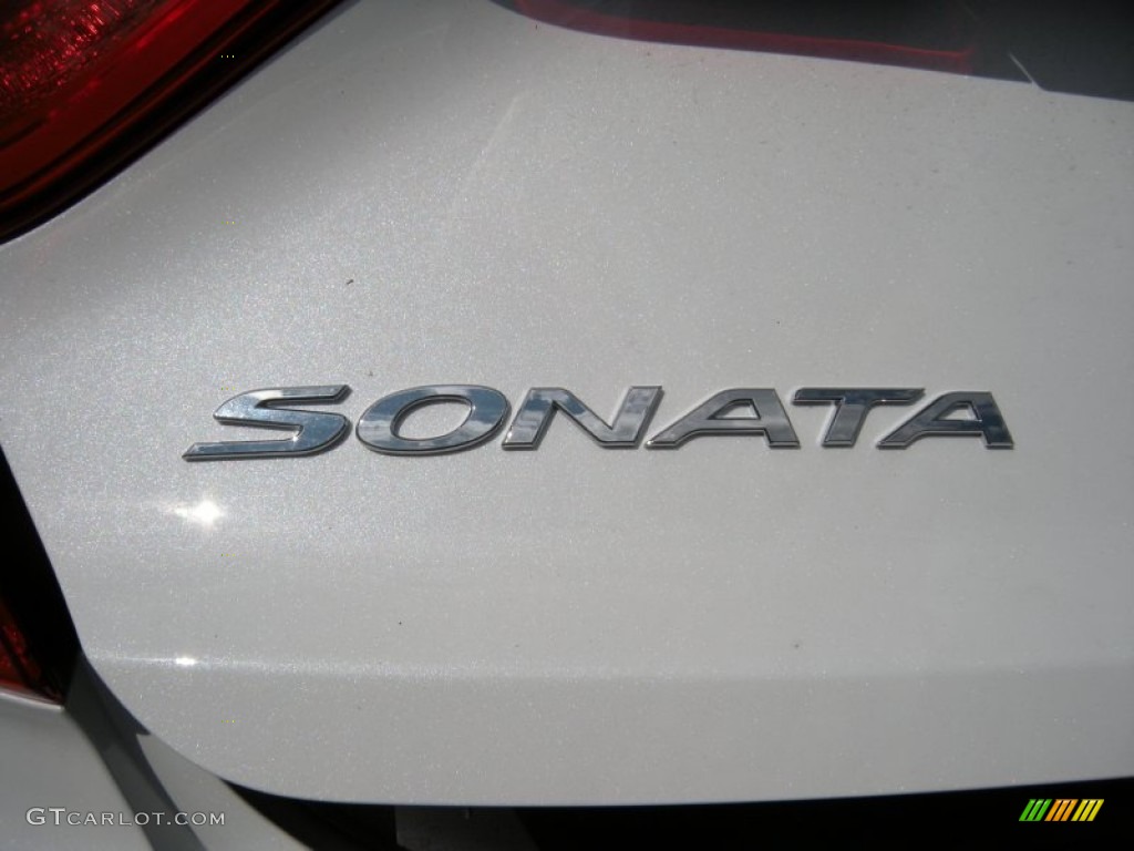 2015 Sonata SE - Quartz White Pearl / Gray photo #14