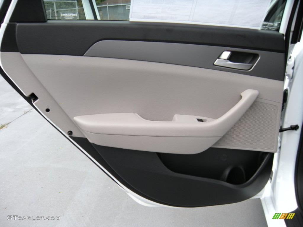 2015 Hyundai Sonata SE Gray Door Panel Photo #94243163
