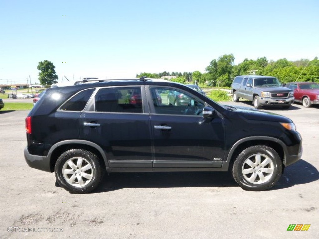 2011 Sorento LX V6 AWD - Ebony Black / Black photo #5