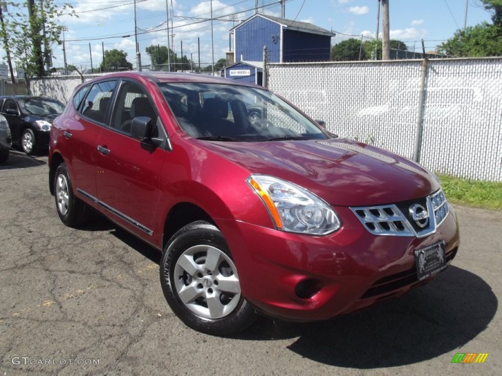 2011 Rogue S AWD - Cayenne Red / Gray photo #2