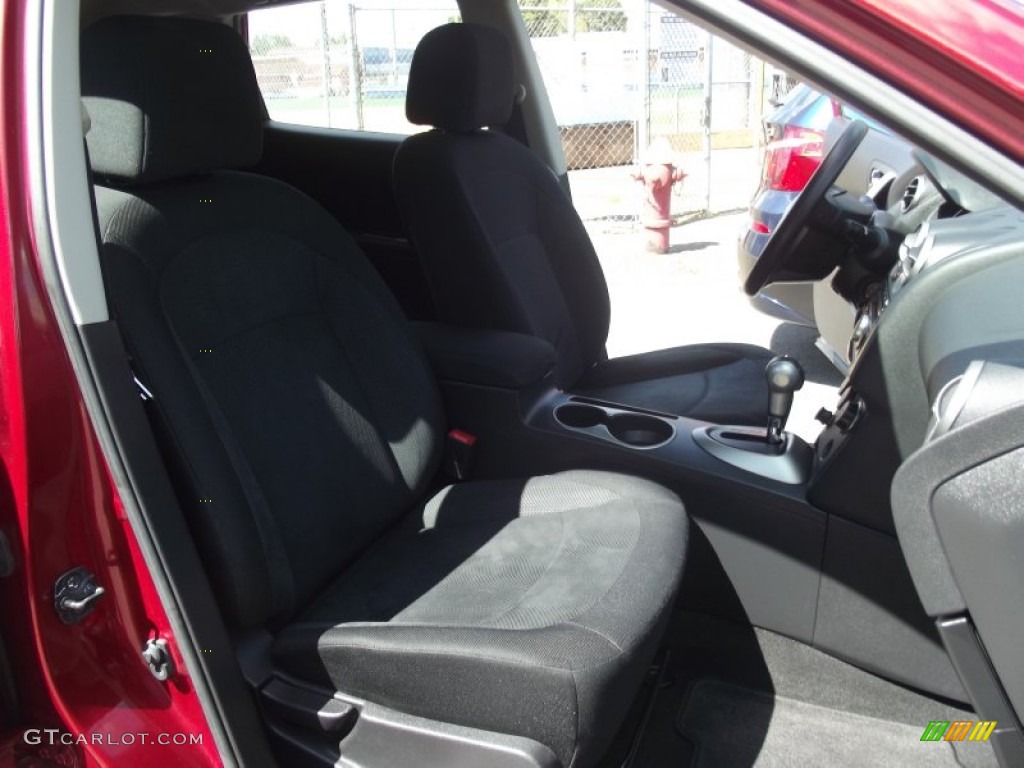 2011 Rogue S AWD - Cayenne Red / Gray photo #12