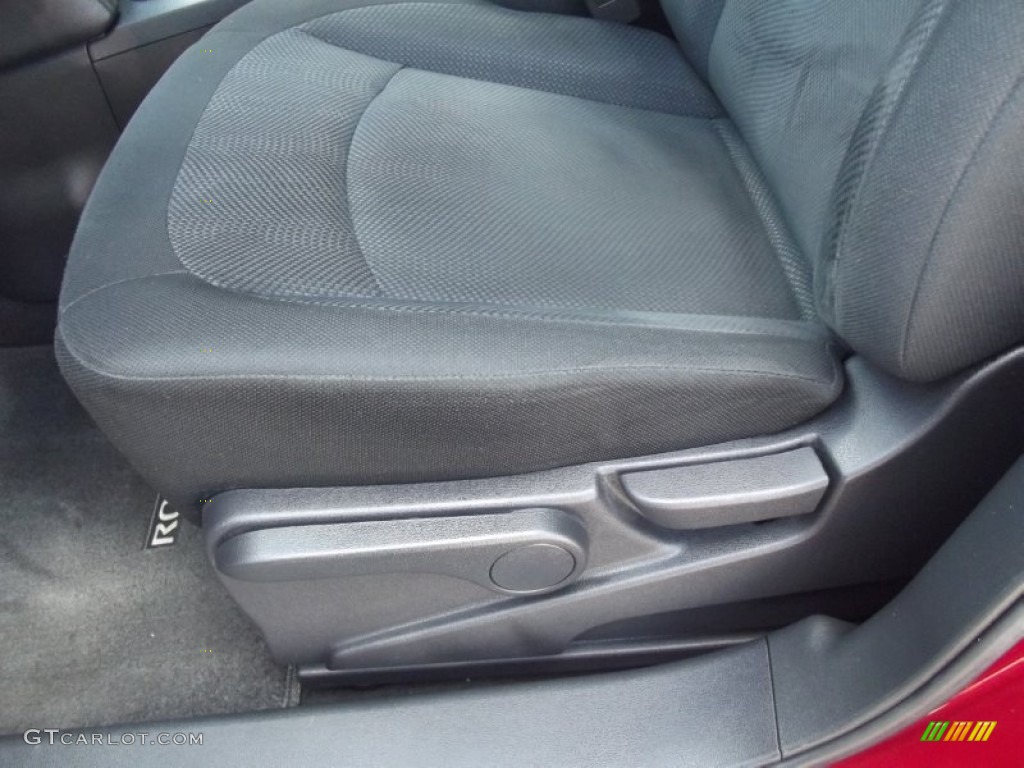 2011 Rogue S AWD - Cayenne Red / Gray photo #20