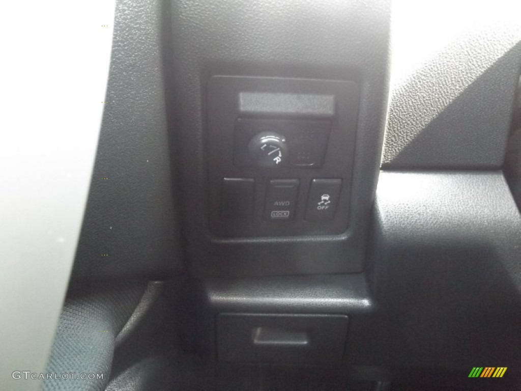 2011 Rogue S AWD - Cayenne Red / Gray photo #21