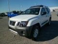 2014 Glacier White Nissan Xterra S 4x4  photo #3