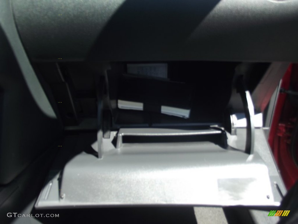2011 Rogue S AWD - Cayenne Red / Gray photo #33