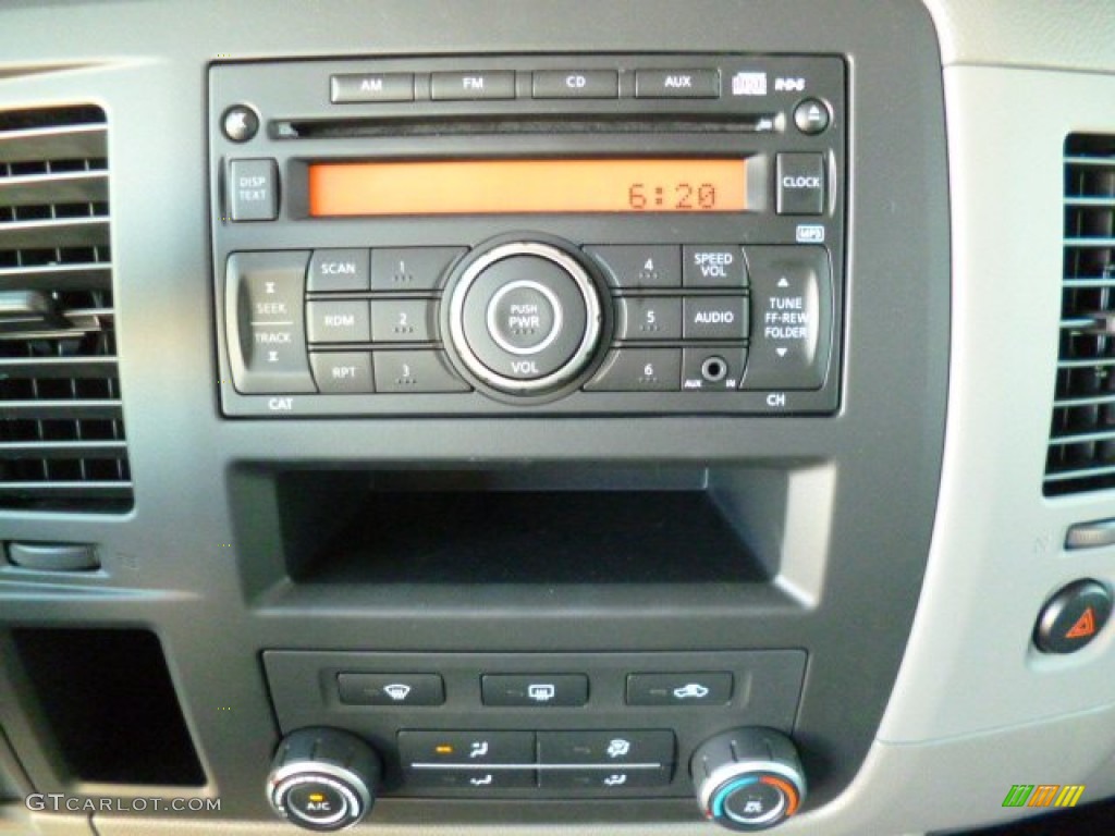 2014 Nissan NV 3500 HD SV High Roof Passenger Controls Photo #94249772
