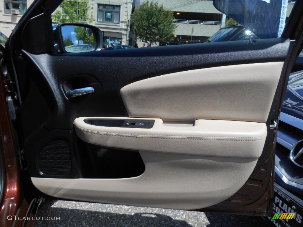 2012 200 Limited Sedan - Deep Auburn Pearl / Black/Light Frost photo #10