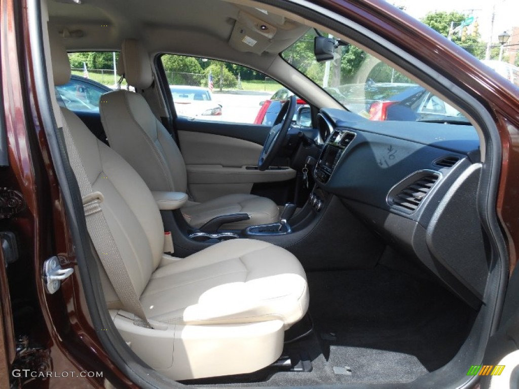 2012 200 Limited Sedan - Deep Auburn Pearl / Black/Light Frost photo #11