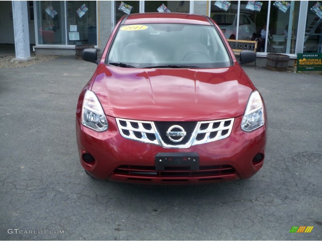 2011 Rogue S AWD - Cayenne Red / Black photo #2
