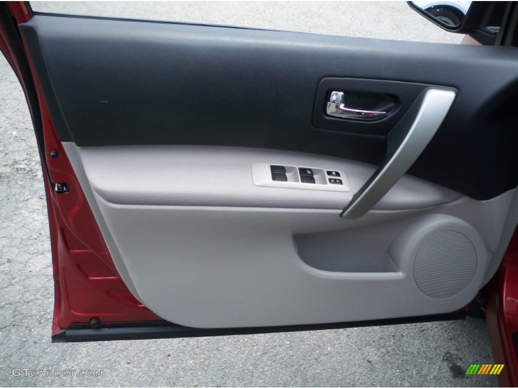 2011 Rogue S AWD - Cayenne Red / Black photo #22