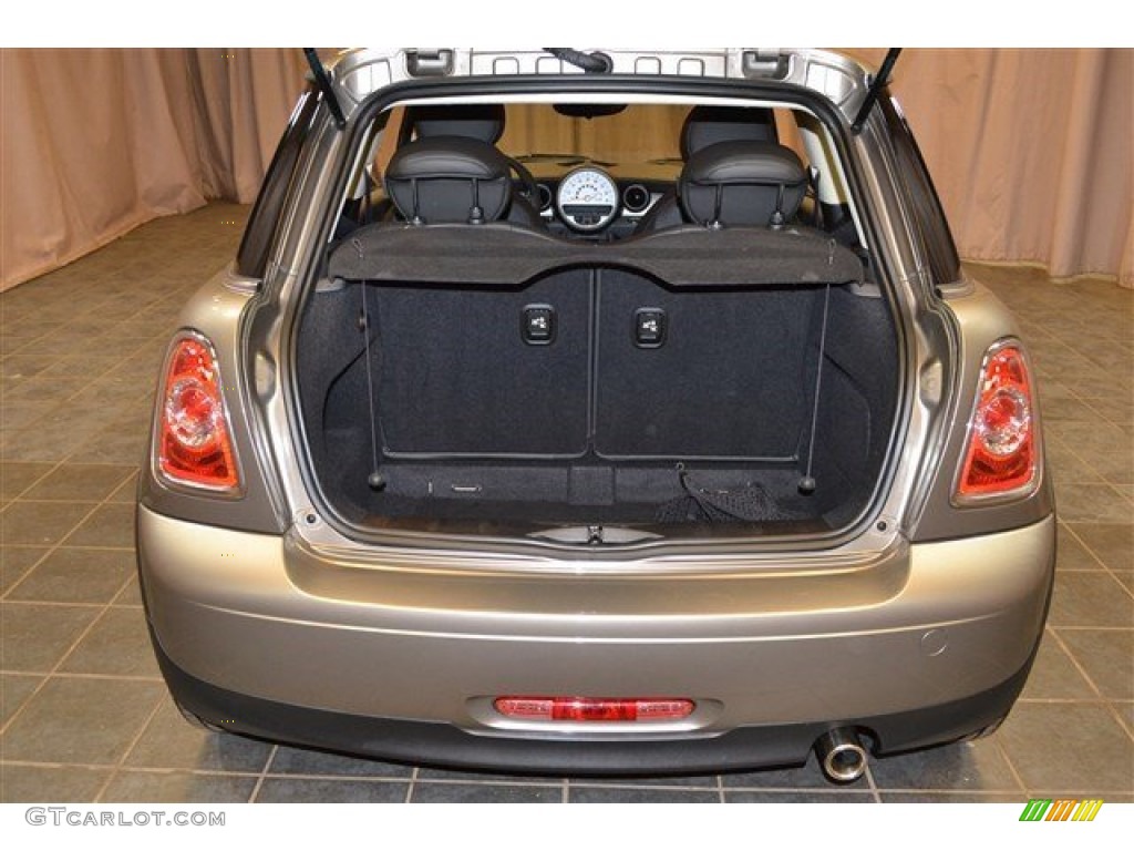 2011 Cooper Hardtop - Velvet Silver Metallic / Carbon Black photo #18