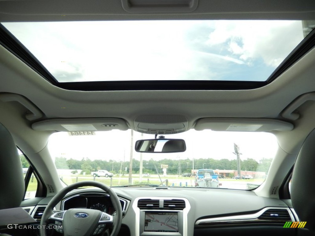 2014 Ford Fusion Energi SE Sunroof Photos