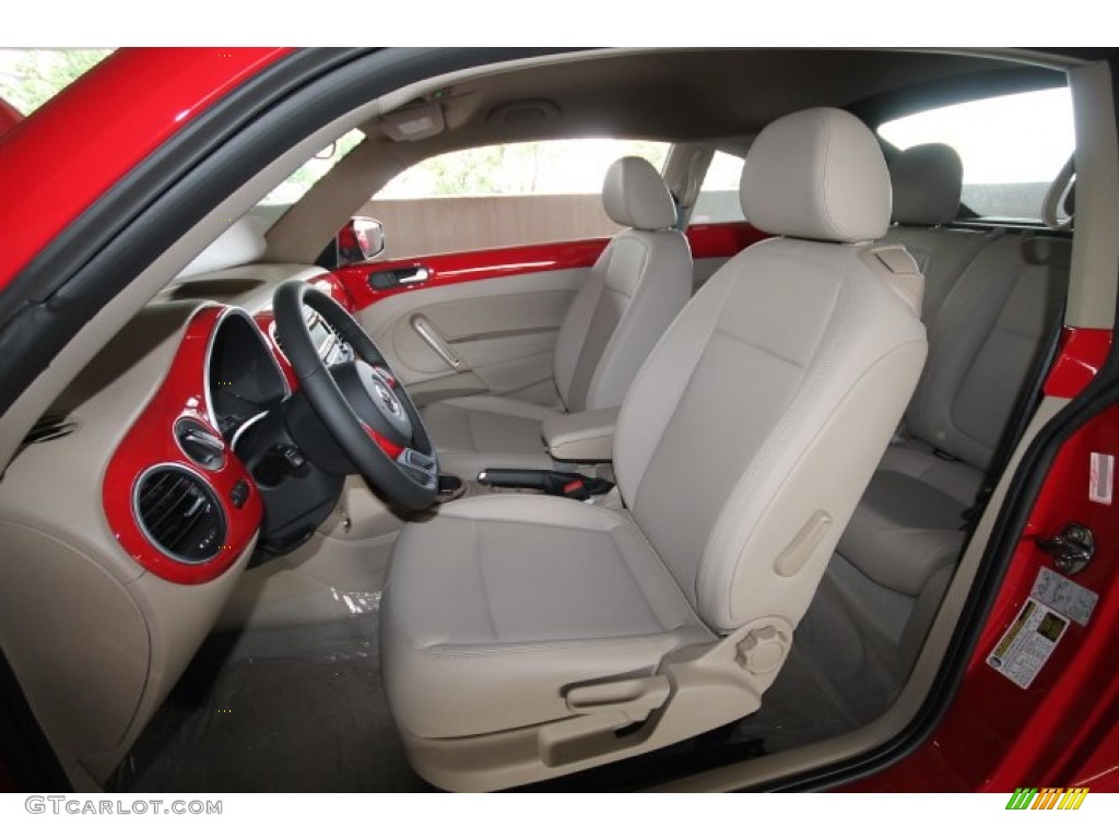 Beige Interior 2014 Volkswagen Beetle 1.8T Photo #94269236