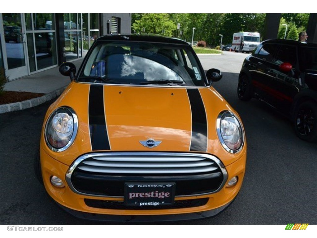 2014 Cooper Hardtop - Volcanic Orange / Carbon Black photo #3