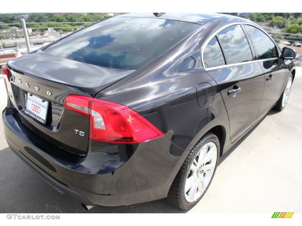 2012 S60 T5 - Black Sapphire Metallic / Beechwood Brown/Off Black photo #9