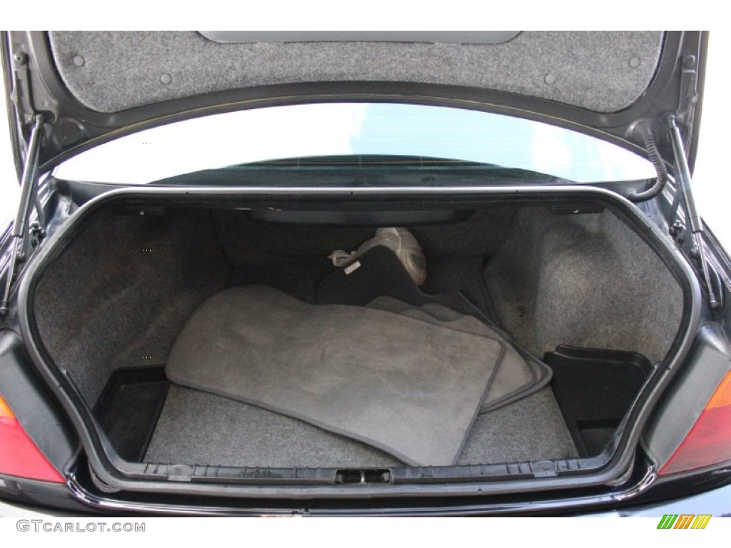 2000 BMW 3 Series 328i Coupe Trunk Photo #94274480