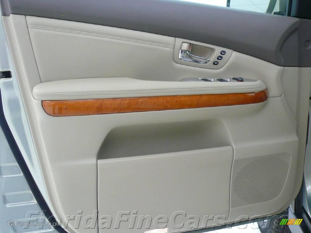 2005 RX 330 - Bamboo Pearl / Ivory photo #11