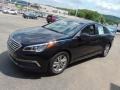 2015 Phantom Black Hyundai Sonata SE  photo #5