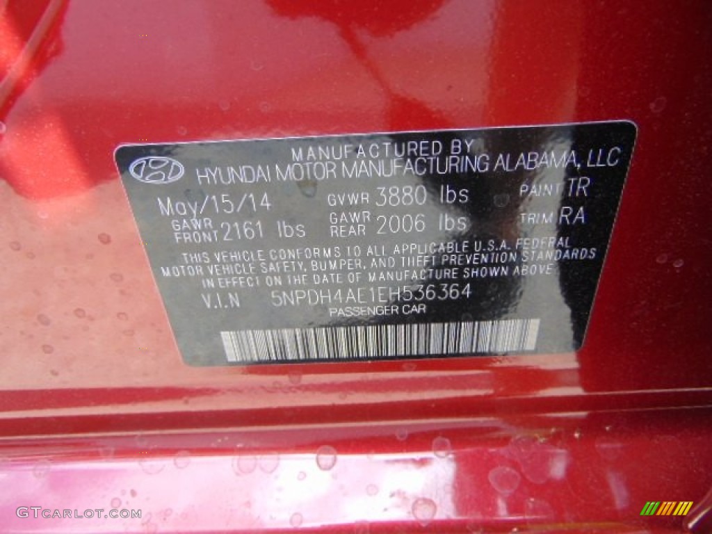2014 Elantra SE Sedan - Red / Gray photo #15