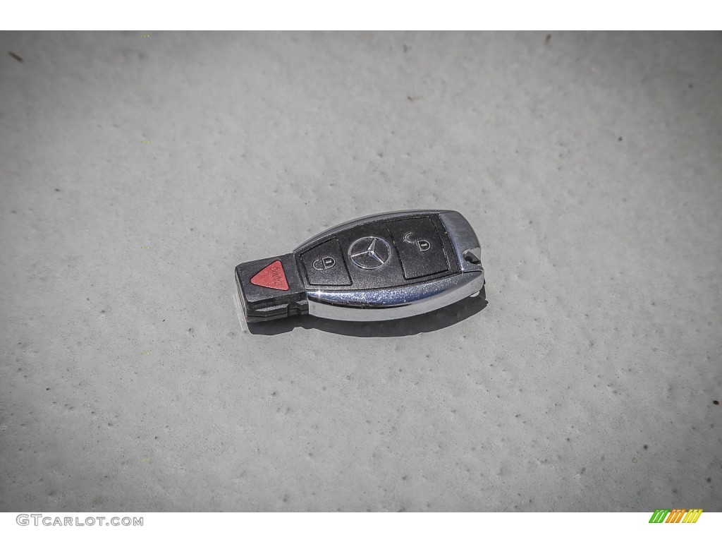 2012 Mercedes-Benz C 250 Sport Keys Photos
