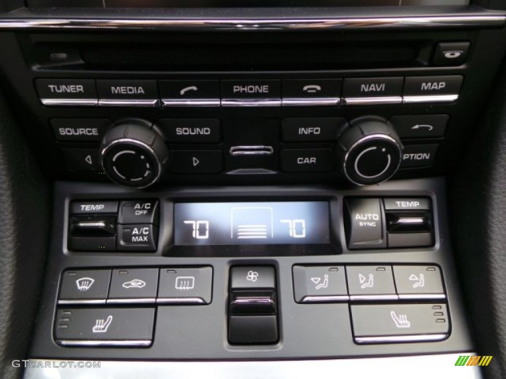 2014 Porsche Boxster S Controls Photo #94278137