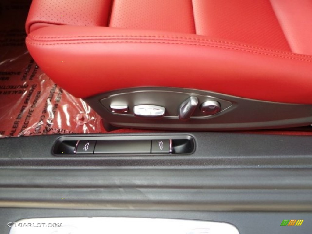 2014 Porsche Boxster S Controls Photo #94278443