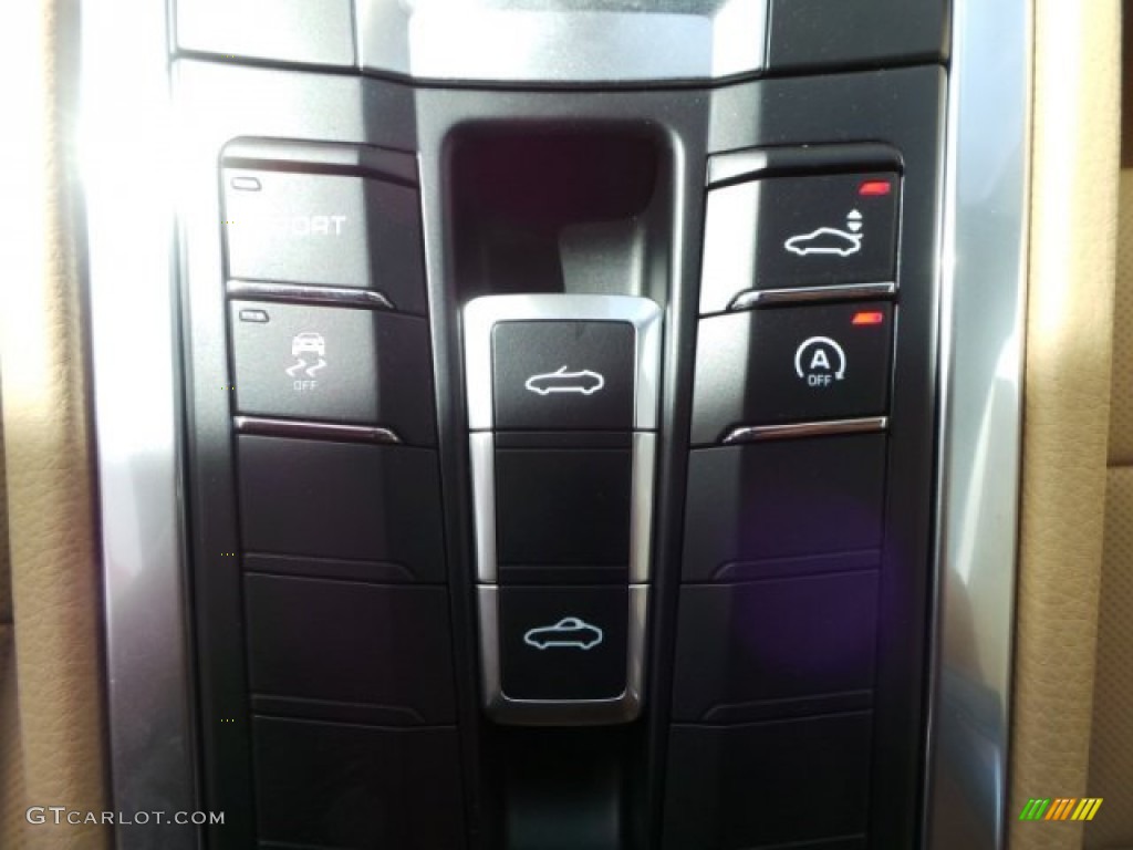 2014 Porsche Boxster Standard Boxster Model Controls Photo #94279304