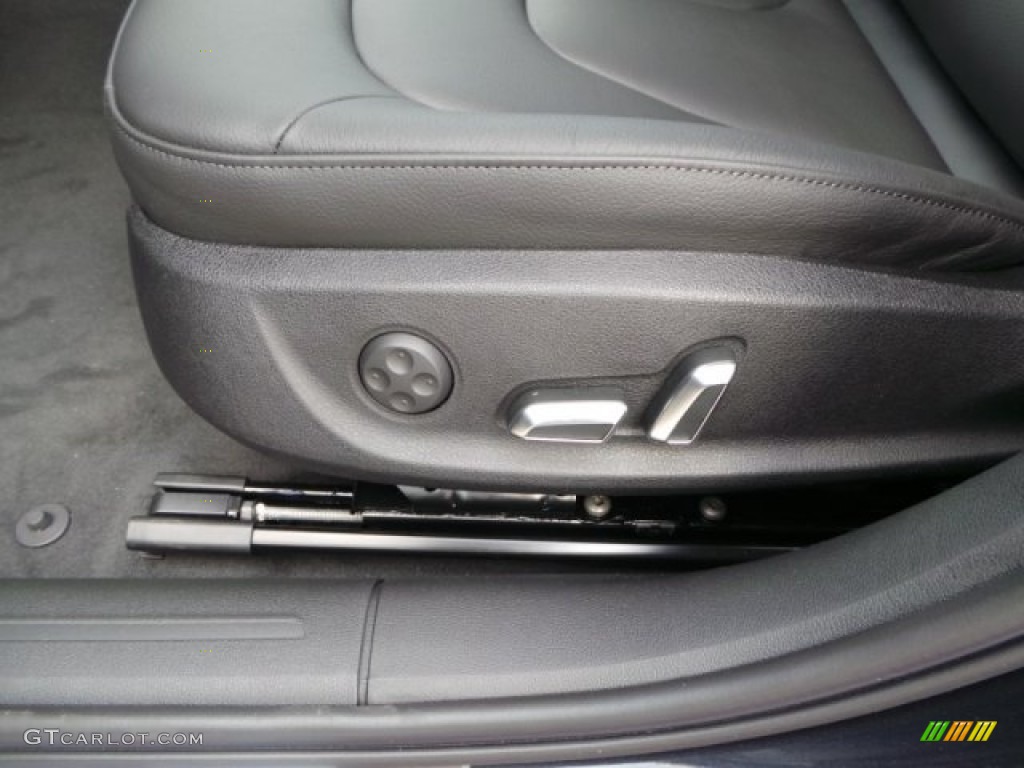 2014 Audi A4 2.0T quattro Sedan Controls Photo #94280450