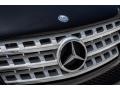 Black - ML 350 4Matic Photo No. 28