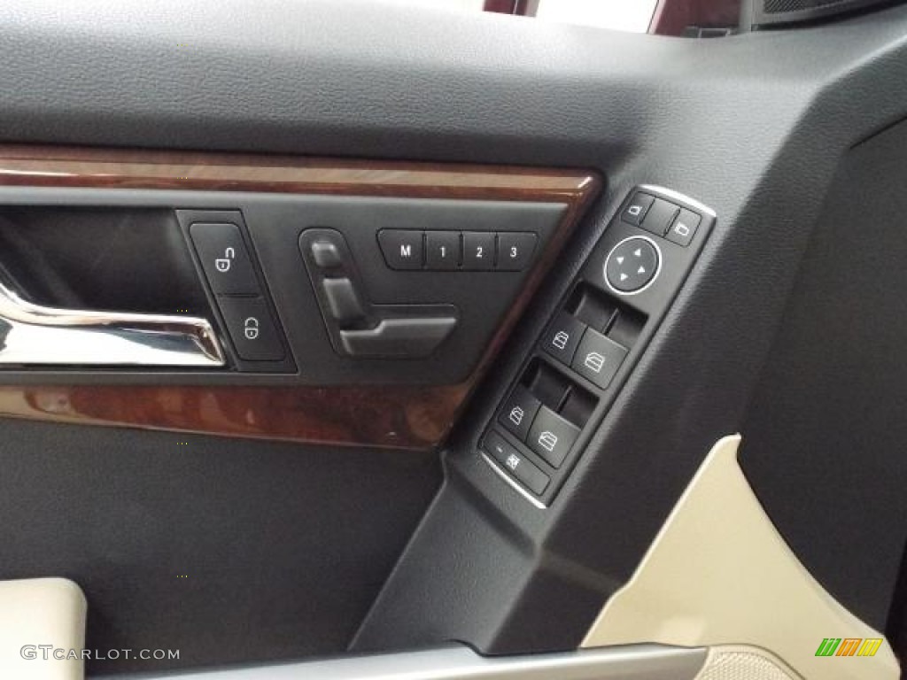 2011 GLK 350 4Matic - Barolo Red Metallic / Almond/Black photo #8